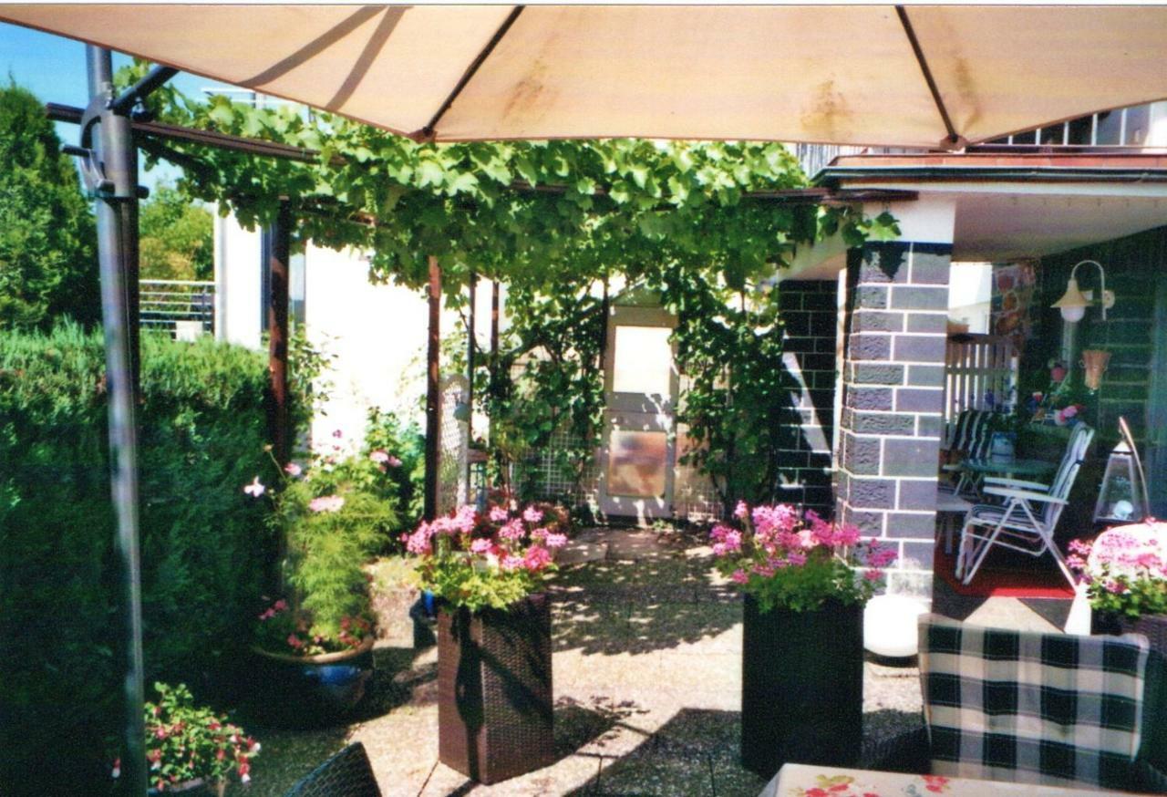 Ferienwohnung Buettner Solms-Oberbiel 外观 照片